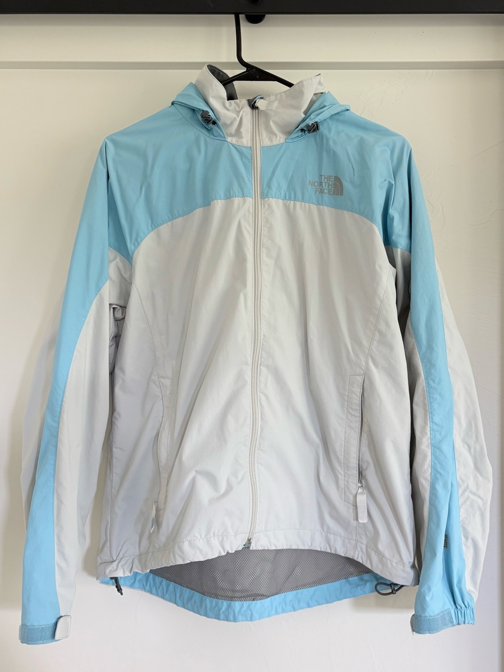 The North Face Women's Light Blue & White Hooded Jacket